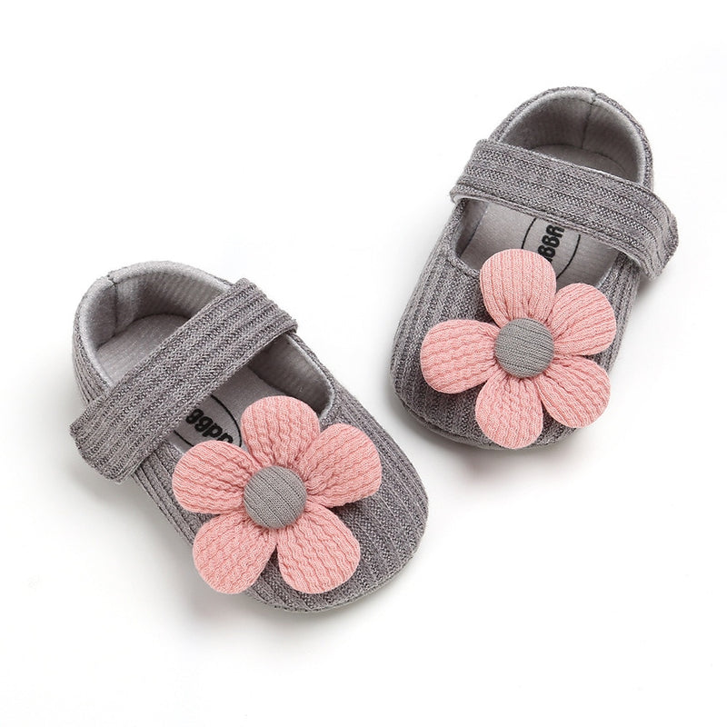 Glossy Butterfly-Knot Princess Shoes