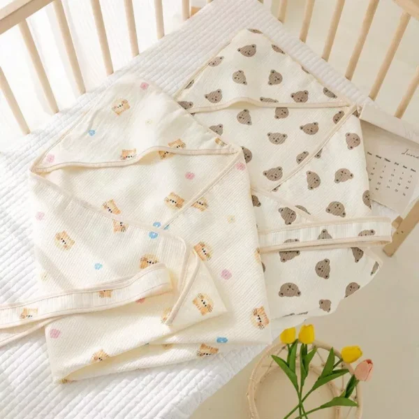 Soft 4-Layer Gauze Cotton Quilt for Infants 0-6 Months, 90x90cm - Image 6