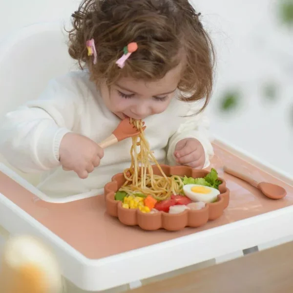 Baby Safe Silicone Dining Plate Placemat - Image 3