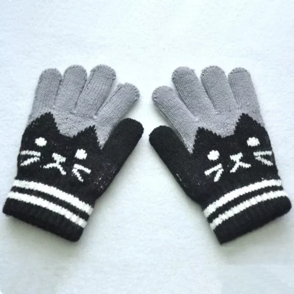 Cozy Cat Knit Mittens for Kids: Winter Warmth and Outdoor Fun - Image 7